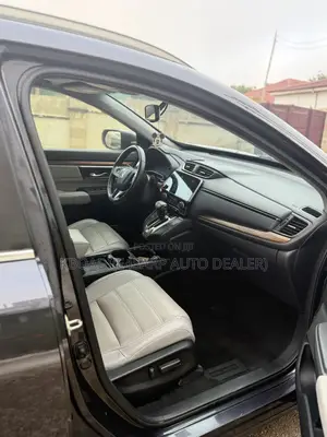 Honda CR-V Touring AWD 2019 Gray