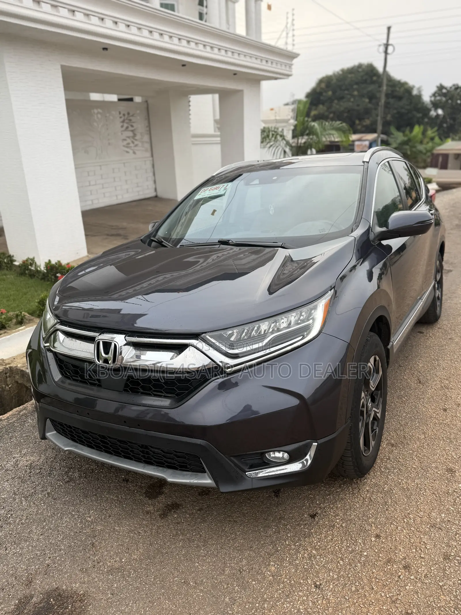 Honda CR-V Touring AWD 2019 Gray