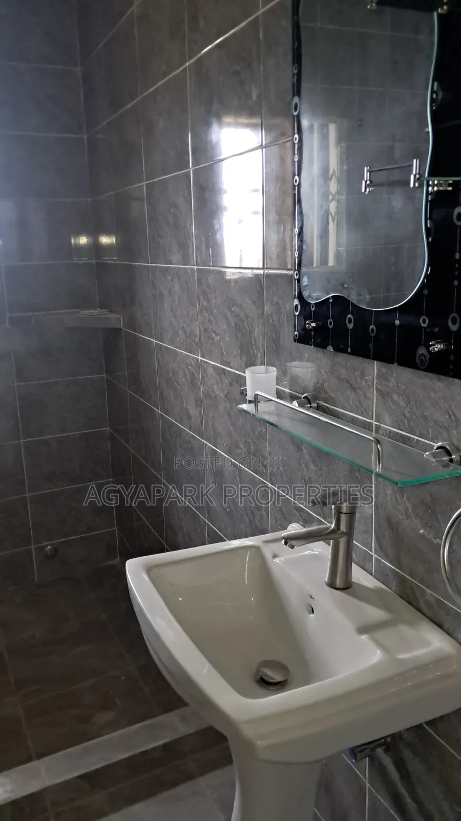 2bdrm Apartment in Satellite, Amasaman for rent