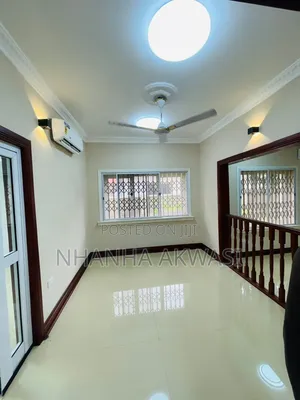 3bdrm House in Community 24, Sakumono for rent
