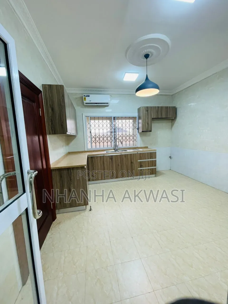 3bdrm House in Community 24, Sakumono for rent