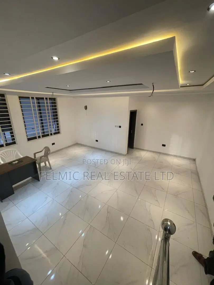 4bdrm Duplex in Felmic Real Estate, Pokuase for sale