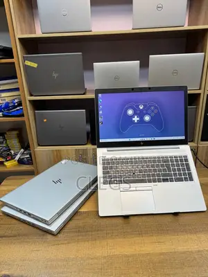Laptop HP EliteBook 745 8GB AMD Ryzen 5 SSD 256GB