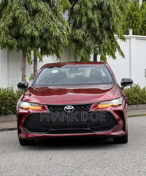 Toyota Avalon Touring FWD Sedan (3.5L V6 8A) 2019 Red