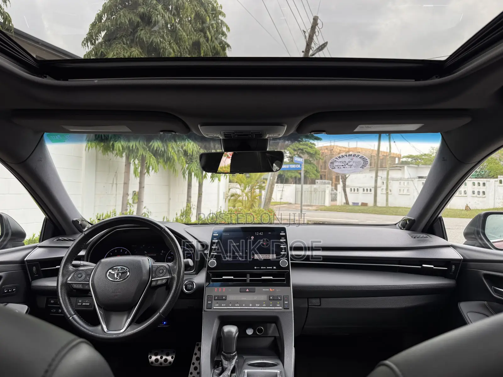 Toyota Avalon Touring FWD Sedan (3.5L V6 8A) 2019 Red