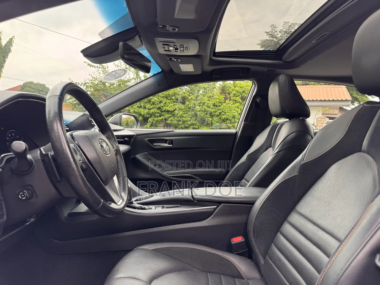 Toyota Avalon Touring FWD Sedan (3.5L V6 8A) 2019 Red