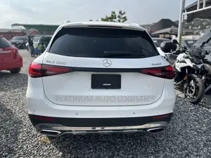 Mercedes-Benz GLC-Class GLC 300 2025 White