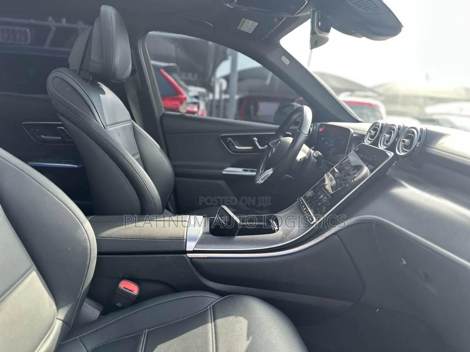 Mercedes-Benz GLC-Class GLC 300 2025 White
