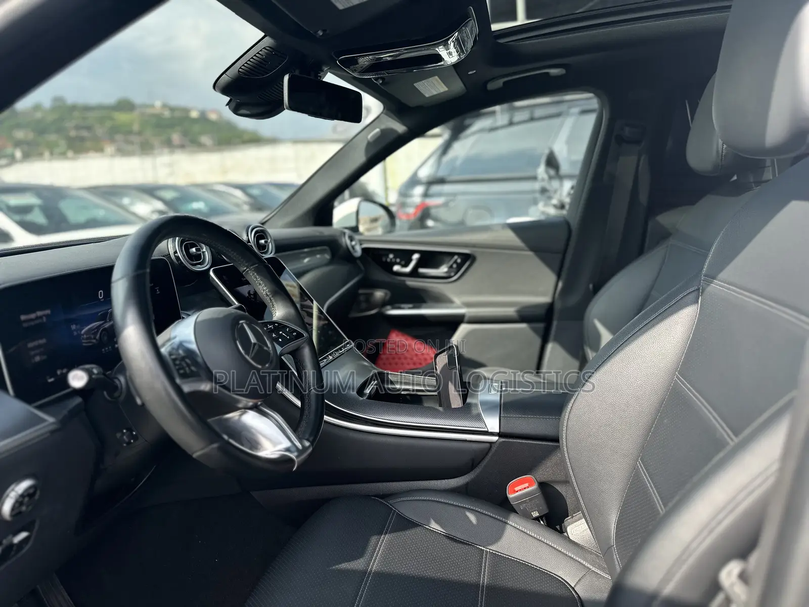 Mercedes-Benz GLC-Class GLC 300 2025 White