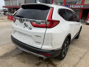 Honda CR-V Touring AWD 2019 White