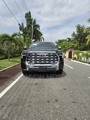 Toyota Tundra 1794 Edition CrewMax 4WD SB w/6.5' Bed (Hybrid) 2025