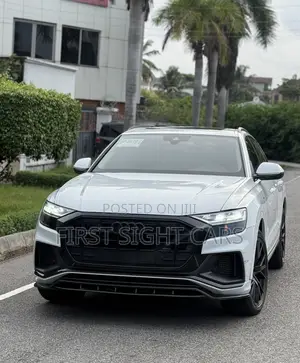 Audi Q8 55 Premium AWD quattro 2020 White