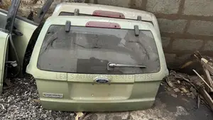 Ford Escape 2008,2009,2010,2011 Tailgate/ Boot Available