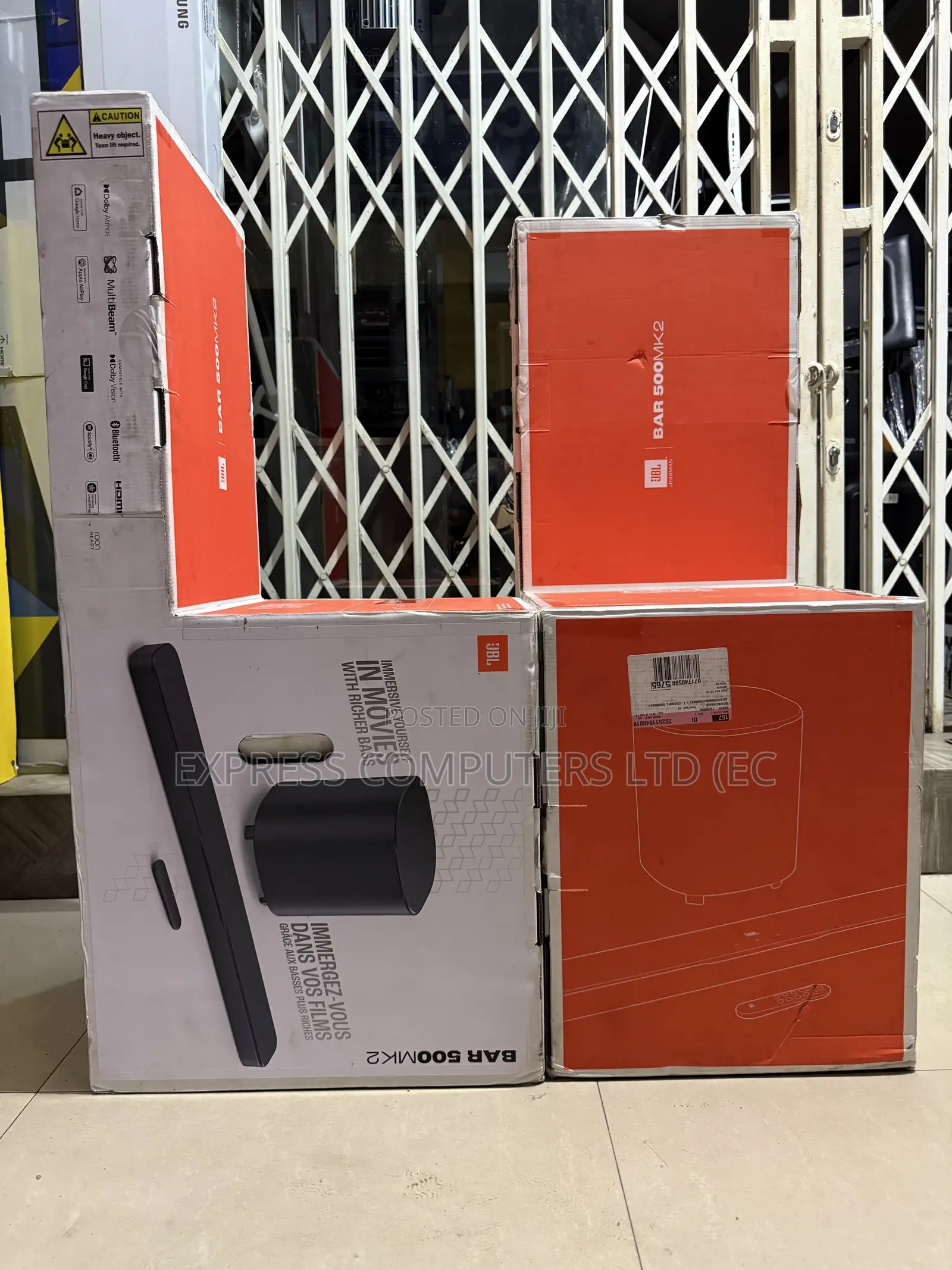 The JBL Bar 500 Mk2 Is a 5.1channel Soundbar With Deep Bass Subwoofer