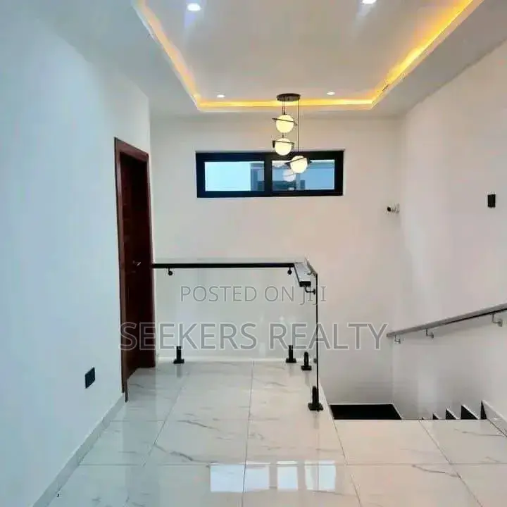 4bdrm House in Seekers Realty, Accra Metropolitan for sale