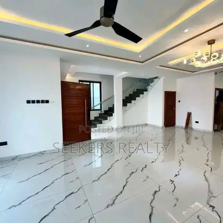 4bdrm House in Seekers Realty, Accra Metropolitan for sale