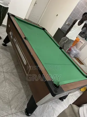 Snooker Table With Coin Operator