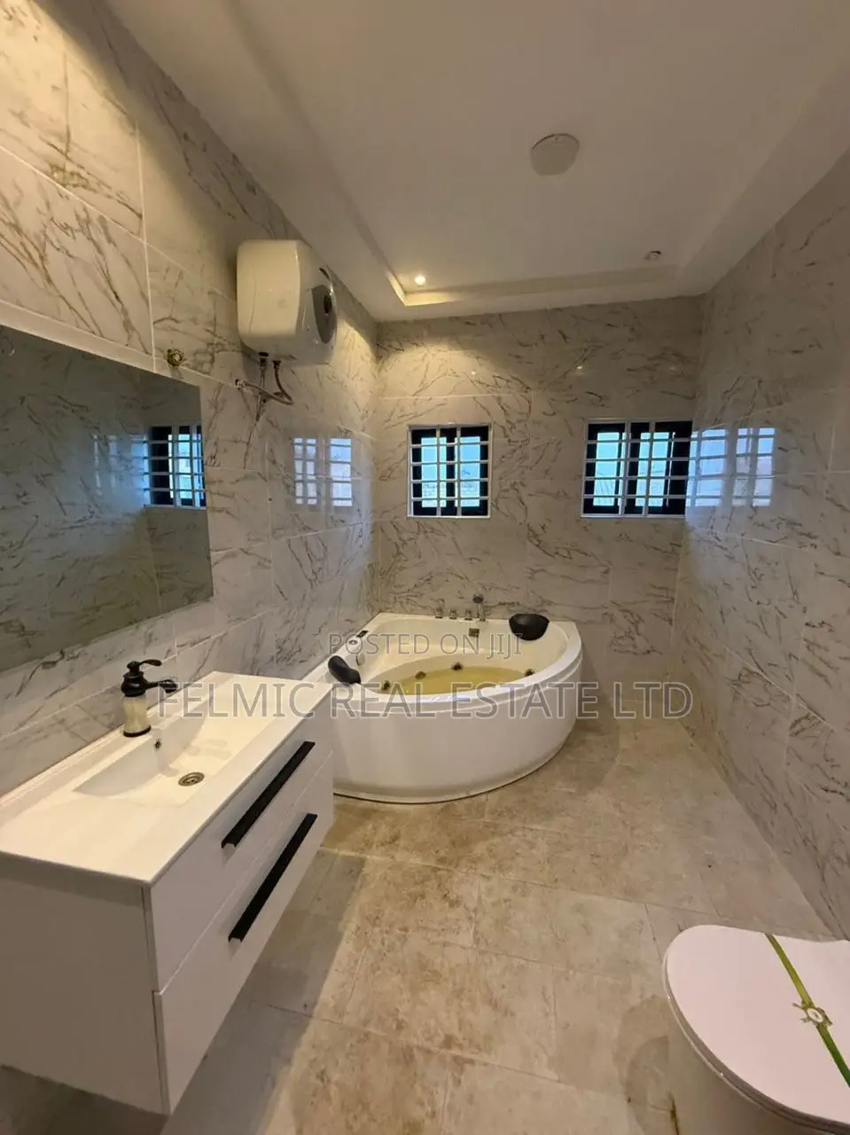 4bdrm Duplex in Felmic Real Estate, Asore Junction for sale