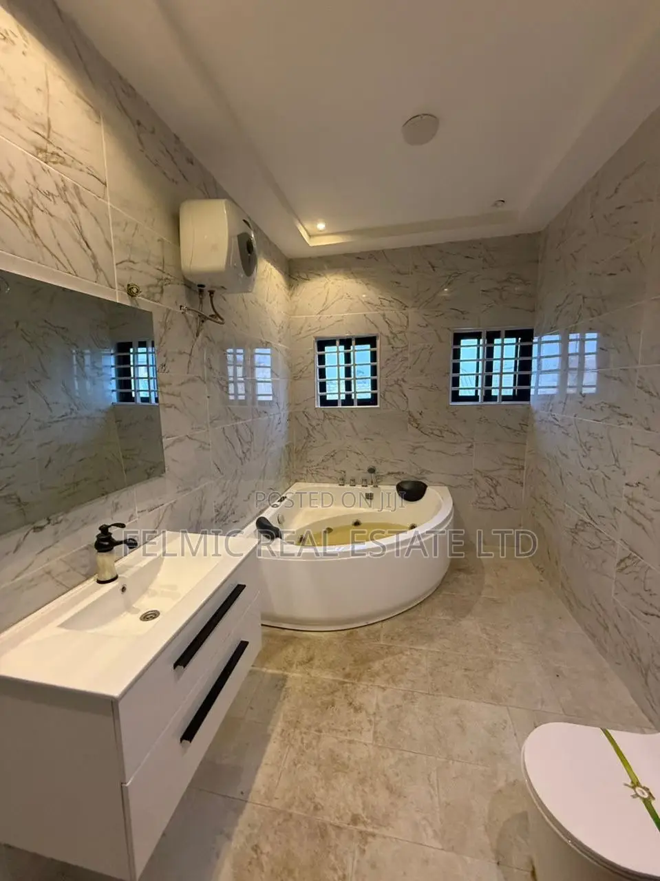 4bdrm Duplex in Felmic Real Estate, Asore Junction for sale