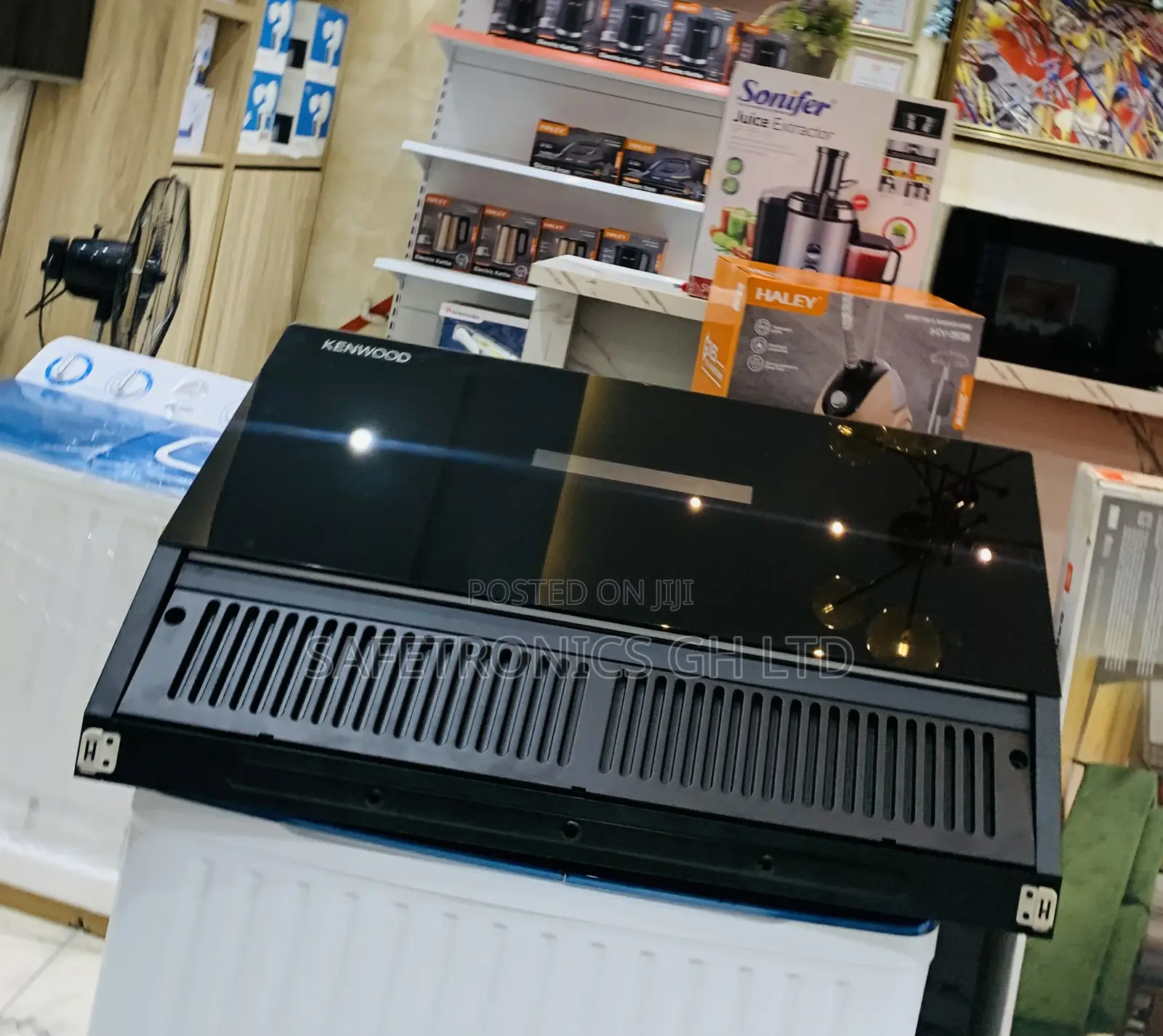 Accurate Black Kenwood 90cm Heat Extractor (Range Hood).