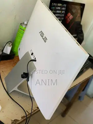 Desktop Computer Asus Zen AiO 27 Z272SD 16GB AMD Ryzen 3 HDD+SSD 1T