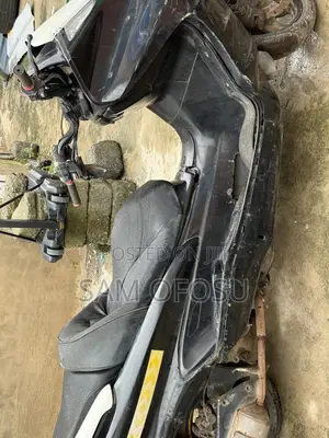 Yamaha Majesty 2015 Black