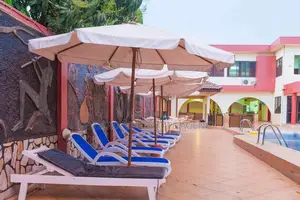 Hotel for Sale – Tema Community 5