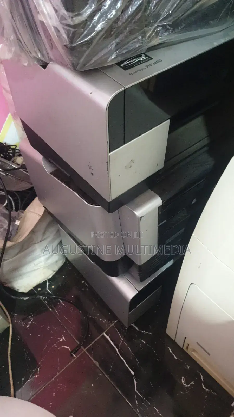 Epson Stylus Pro 3880 With No Cartridges