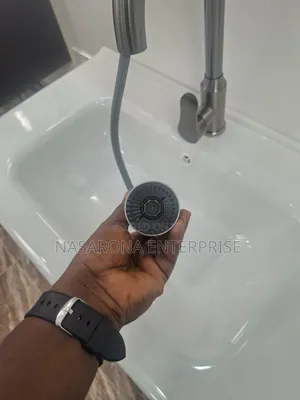 Arc Pull Out Kitchen Faucet / Tap