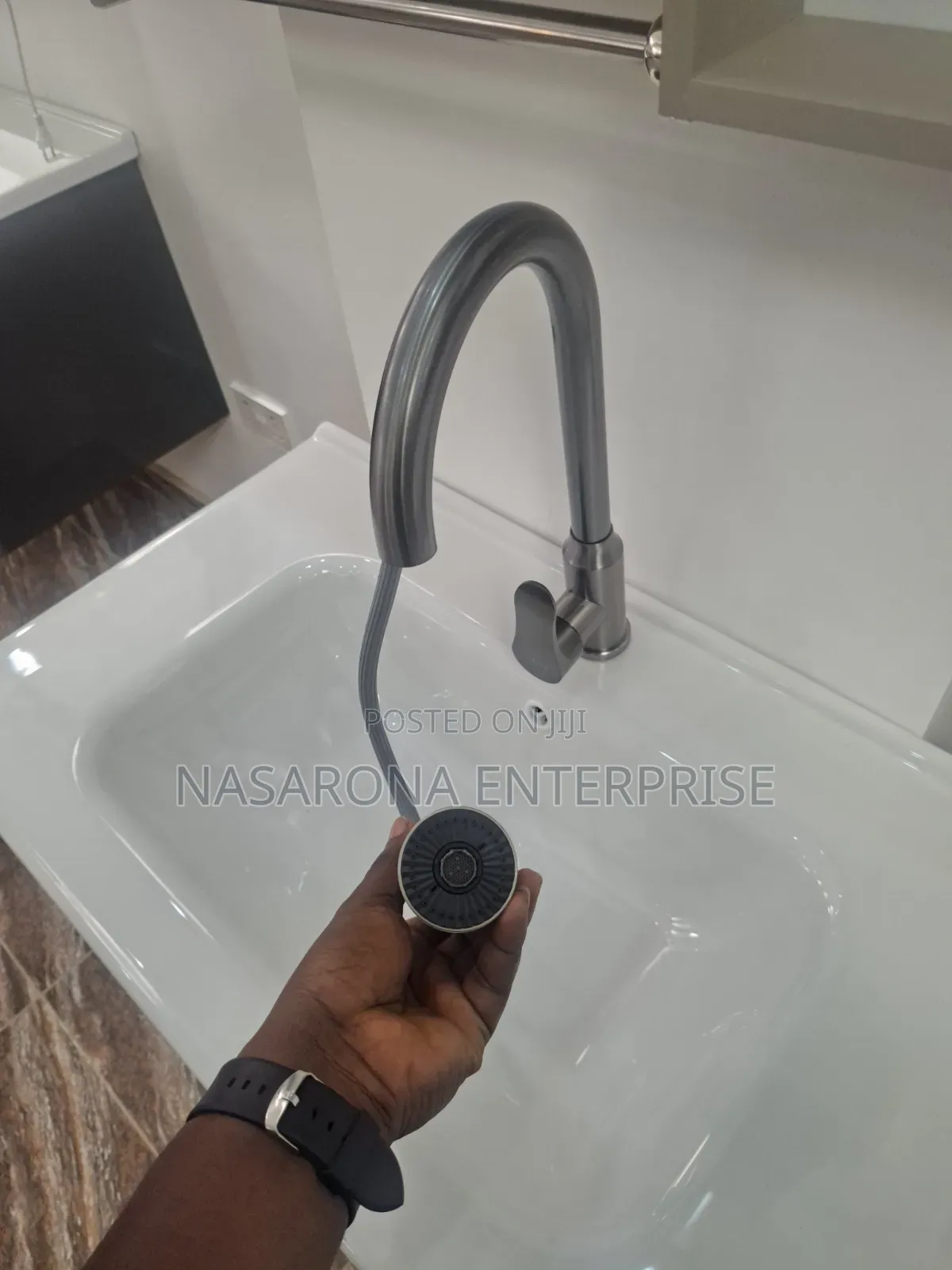 Arc Pull Out Kitchen Faucet / Tap