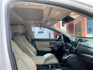 Honda CR-V Touring AWD 2019 White