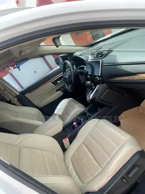 Honda CR-V Touring AWD 2019 White