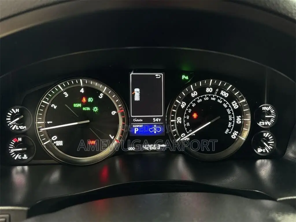 Lexus LX 570 AWD 2021 Gold
