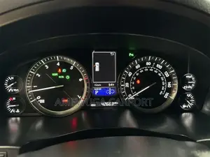 Lexus LX 570 AWD 2021 Gold