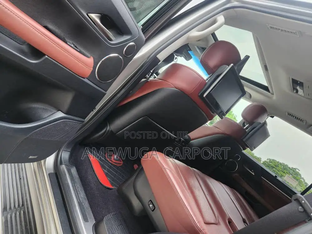 Lexus LX 570 AWD 2021 Gold
