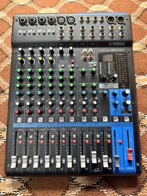 Yamaha Mg12xu Mixing Console