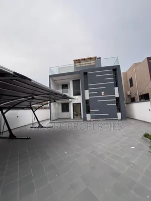 5bdrm House in East Legon for rent