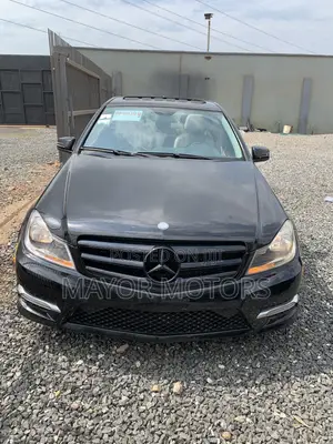 Mercedes-Benz C300 Luxury 4Matic Sedan AWD (3.5L 6cyl 7A) 2013 Black