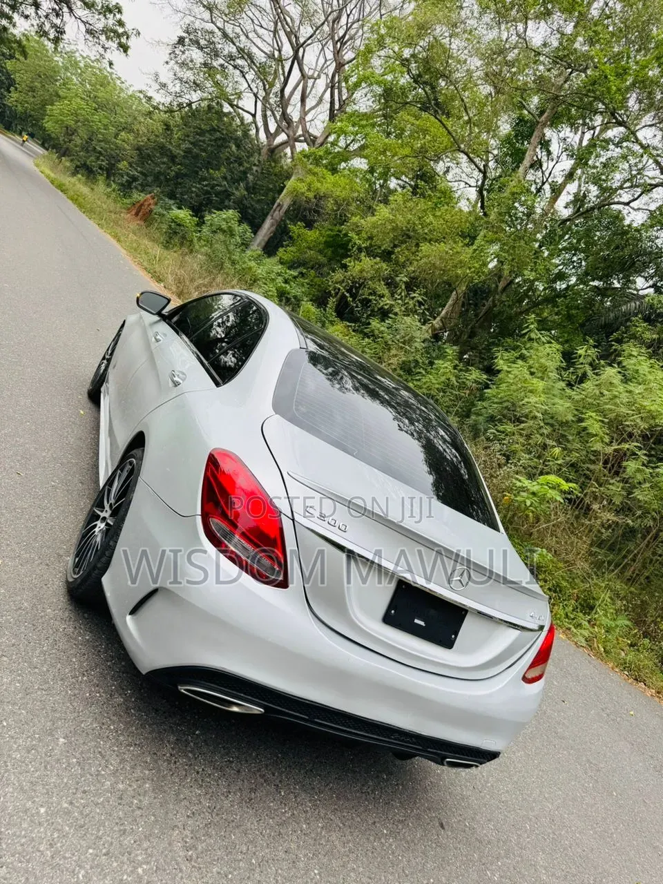 Mercedes-Benz C300 2017 Silver