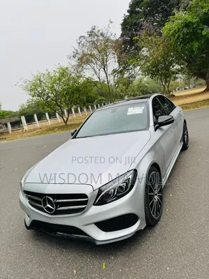 Mercedes-Benz C300 2017 Silver