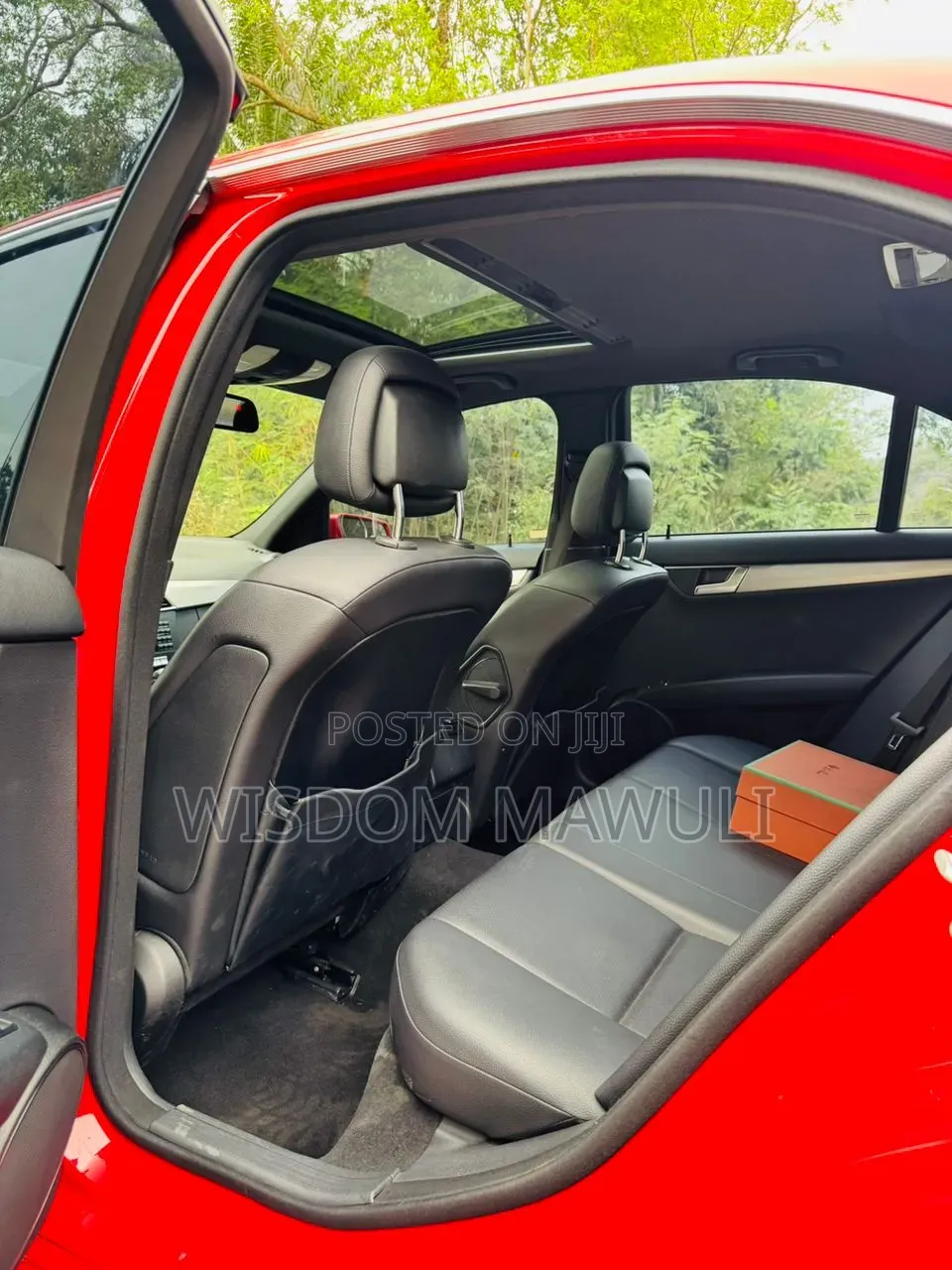 Mercedes-Benz C250 2014 Red