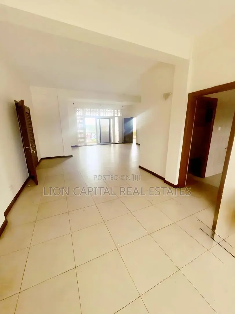 3bdrm Apartment in Roman Ridge for rent