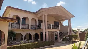 13bdrm Block of Flats in Ejisu-Juaben Municipal for sale