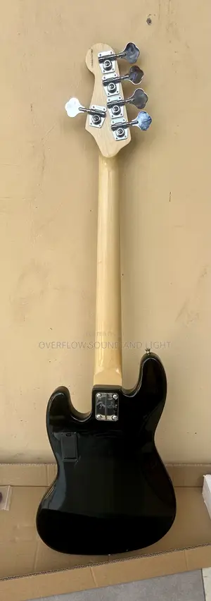 Fender Jazz Bass Active Guitar (Red Black)