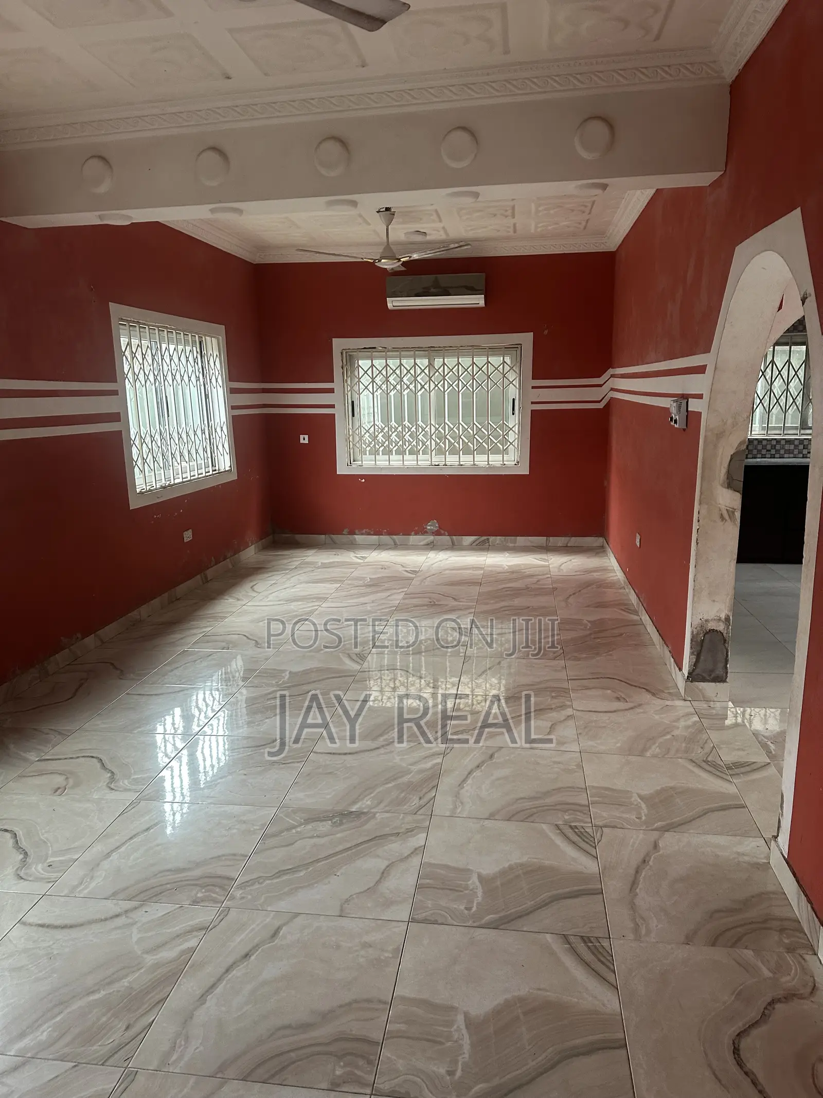 5bdrm Apartment in Jay Real Estate, Kasoa for rent