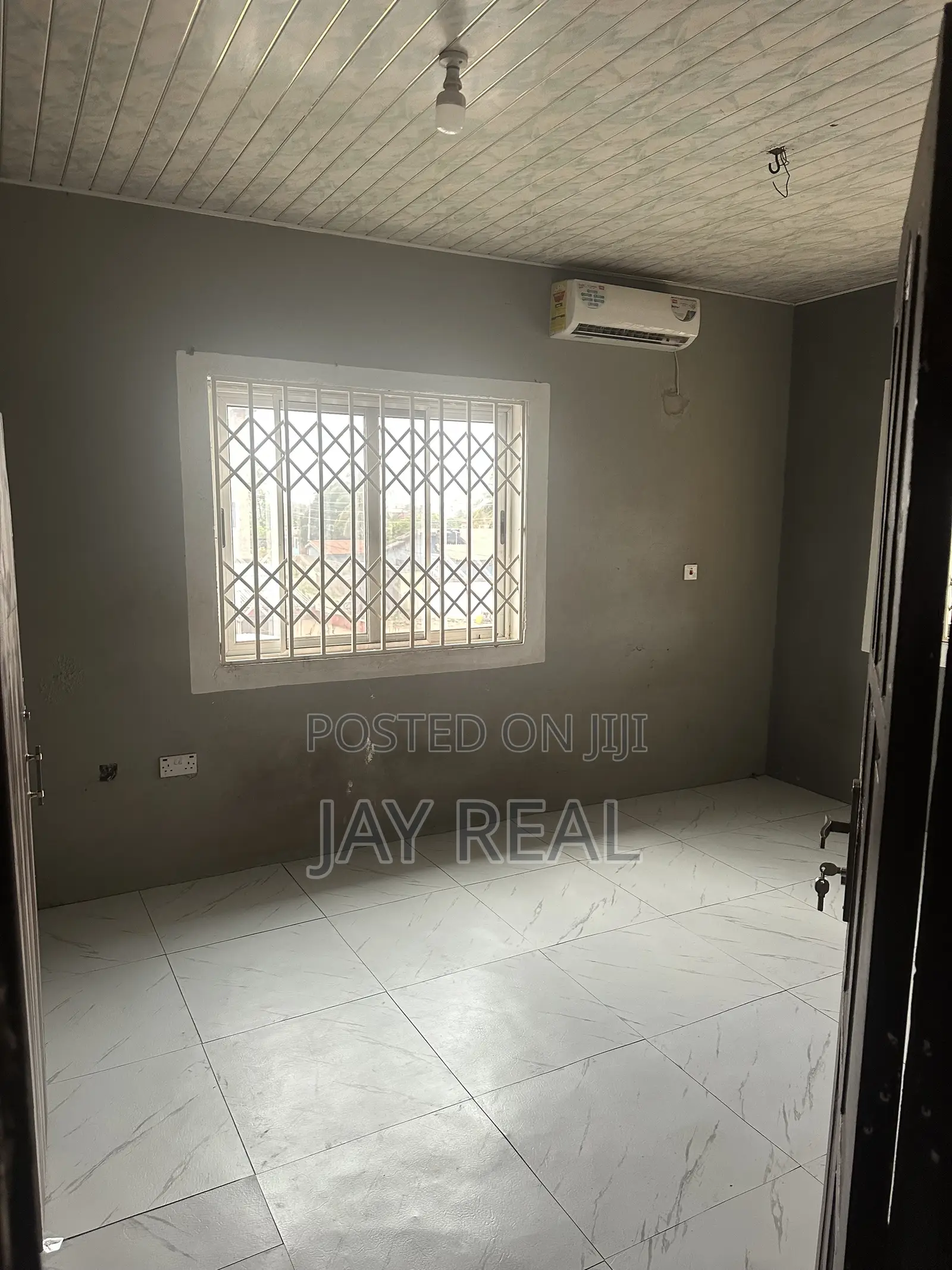 5bdrm Apartment in Jay Real Estate, Kasoa for rent