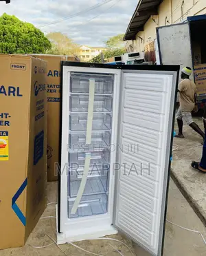 Sleek Pearl Puf 370-1a Single Door Upright Standing Freezer 