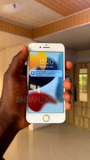 Apple iPhone 7 128 GB Red
