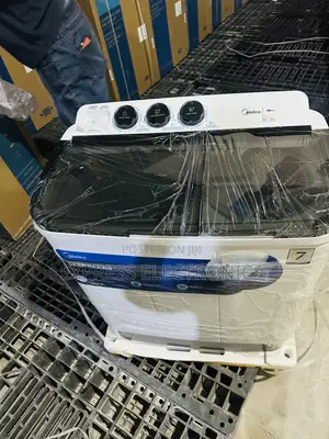 Very Cute Wash and Spin Midea 7kg Topload Twintub