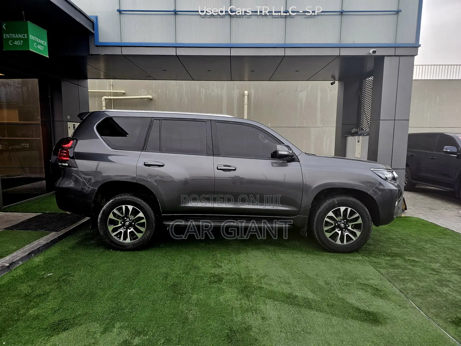 Toyota Land Cruiser Prado 4.0 2022 Gray